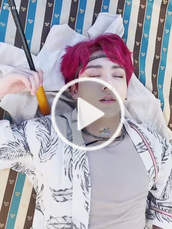 Yureha Army Yure1125ha On Tiktok Bts Army グク 寝顔 可愛い はーと