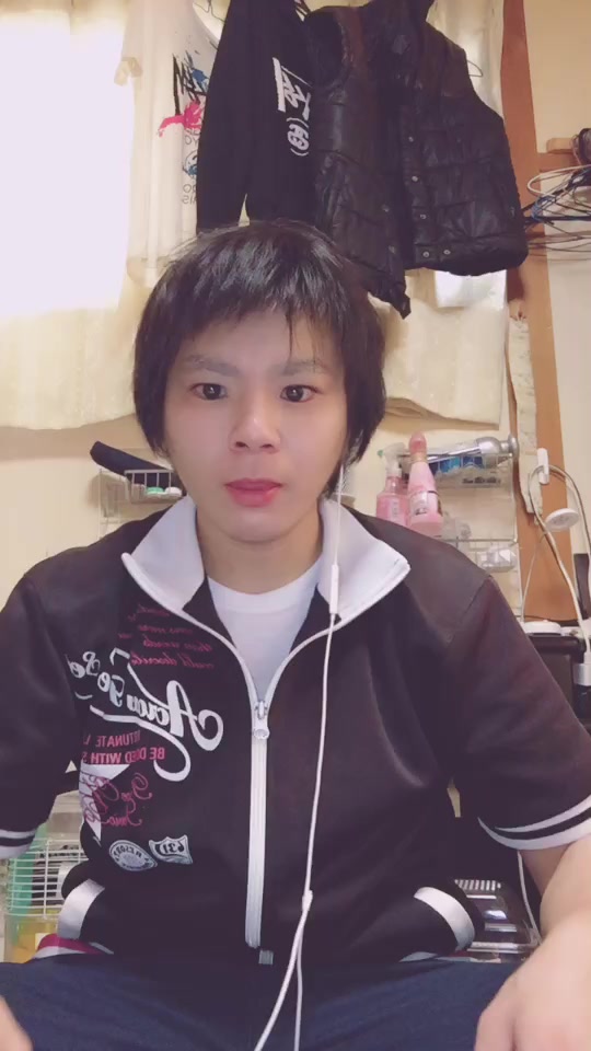 君 の そば で 笑っ ていたい よ 君 の 笑顔 に 愛 を 誓う よ