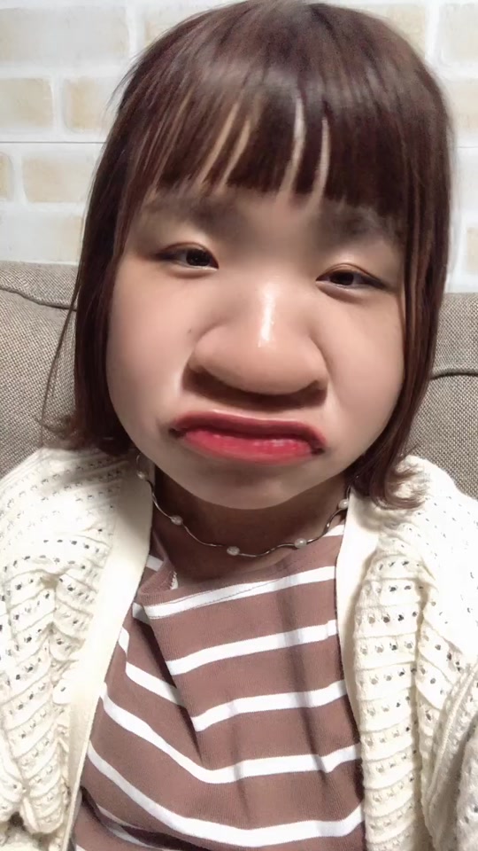 Potatoかっぷる Potepote928 On Tiktok ほっぺは変わらない彼女 美人が来た ウィンクハート