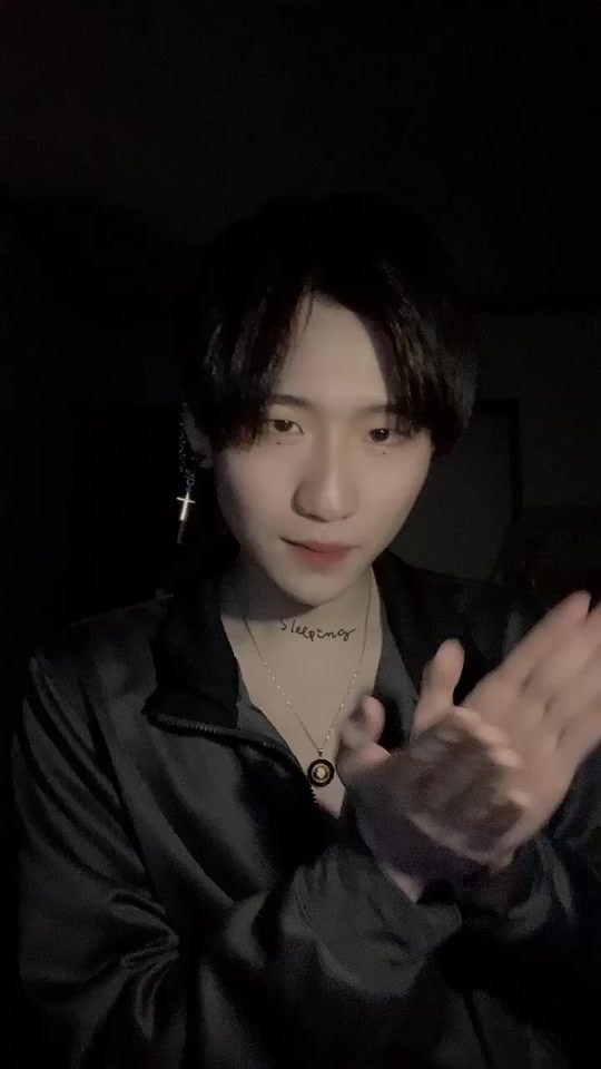 クリーム ソーダ に ホタテ